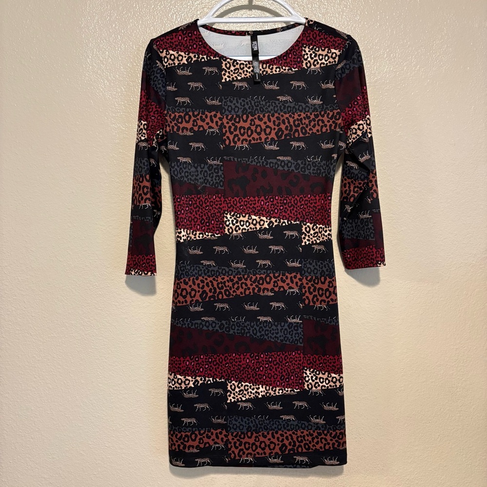 Victoria Sport Multi Color Animal Print Open Back Bodycon Dress 3/4 Sleeve M